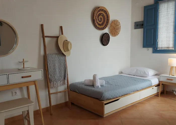 In Alto * Plaka (Milos)