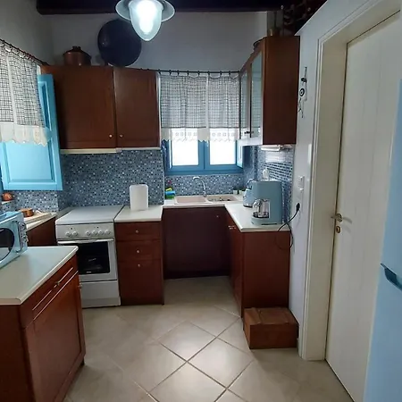 In Alto Hébergement de vacances Plaka (Milos)