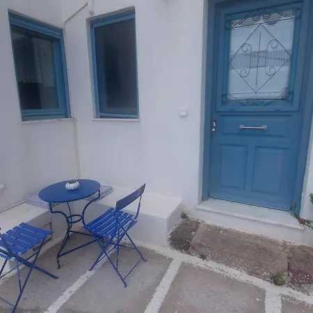 In Alto Vakantiehuis Plaka (Milos)