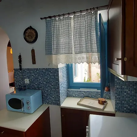 In Alto Vakantiehuis Plaka (Milos)