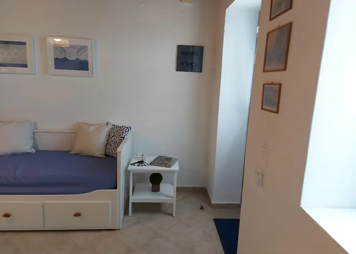 In Alto * Plaka (Milos)